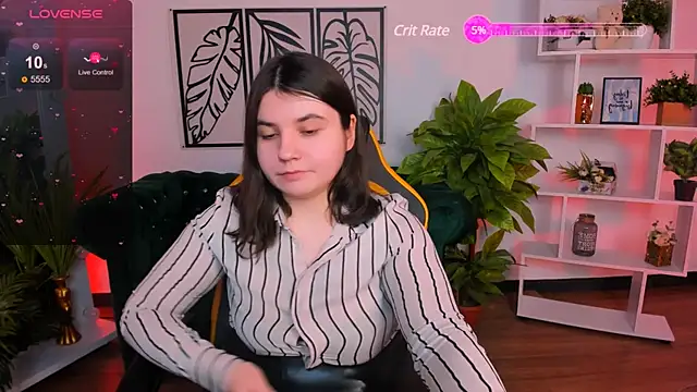 Snapshot of Viola__Shy chatting on March 1, 11:58 pm Viola Shy online show from March 1, 11:58 pm
