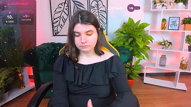Snapshot of Viola__Shy chatting on March 7, 3:29 am Viola Shy online show from March 7, 3:29 am