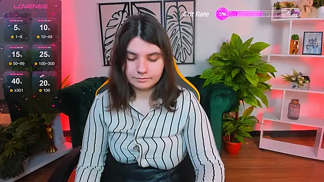 Snapshot of Viola__Shy chatting on March 13, 9:26 pm Viola Shy online show from March 13, 9:26 pm