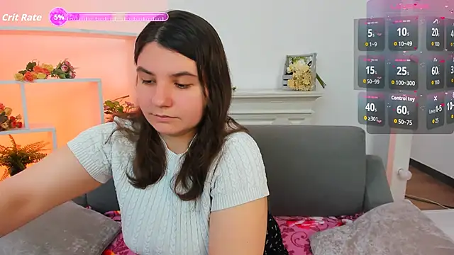 Snapshot of Viola__Shy chatting on September 18, 9:06 pm Viola Shy online show from September 18, 9:06 pm