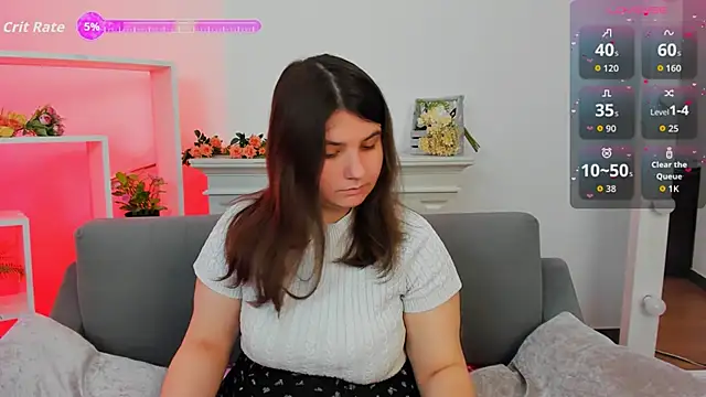 Snapshot of Viola__Shy chatting on September 24, 9:29 pm Viola Shy online show from September 24, 9:29 pm