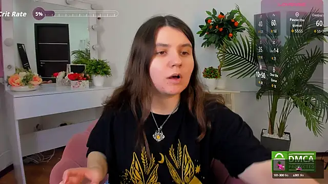 Snapshot of Viola__Shy chatting on October 11, 8:40 pm Viola Shy online show from October 11, 8:40 pm