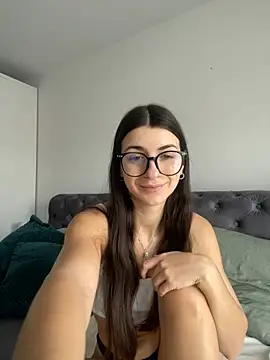 Wildberry  online show from February 18, 8:10 am