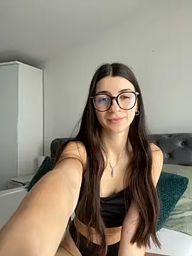 Wildberry  online show from April 5, 7:49 am