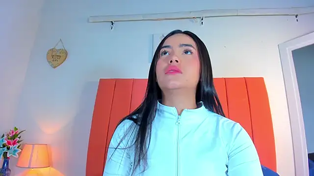 Snapshot of valen_rose0 chatting on September 12, 12:16 pm valen rose0 online show from September 12, 12:16 pm