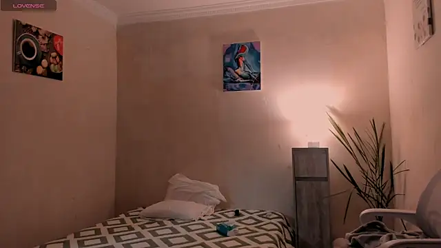 cClandesTina online show from November 5, 10:21 pm