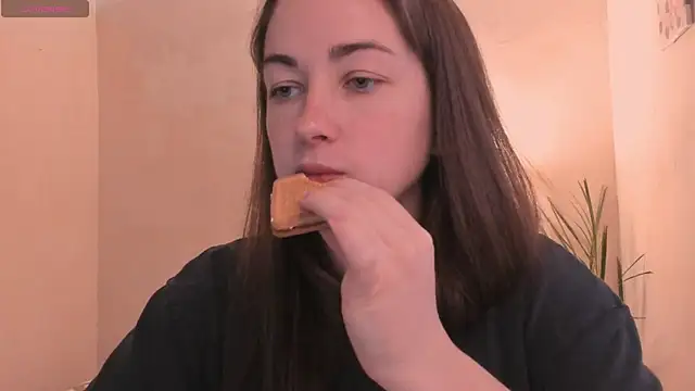 cClandesTina online show from November 7, 2:28 pm