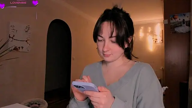 cClandesTina online show from March 29, 9:26 pm