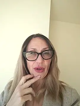 JasmineNoir2 online show from February 13, 1:18 pm