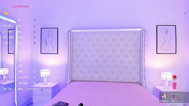 Snapshot of Coco_Balenciaga_ chatting on December 22, 12:49 pm Coco Balenciaga online show from December 22, 12:49 pm