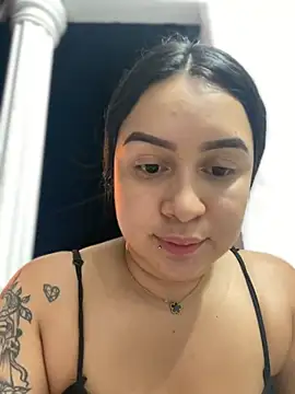 Snapshot of Pretty_Isadora chatting on January 11, 11:56 pm Pretty Isadora online show from January 11, 11:56 pm