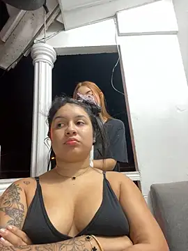 Snapshot of Pretty_Isadora chatting on January 15, 12:09 am Pretty Isadora online show from January 15, 12:09 am