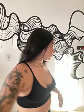 Snapshot of Pretty_Isadora chatting on January 27, 10:27 pm Pretty Isadora online show from January 27, 10:27 pm