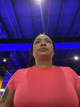 Snapshot of Pretty_Isadora chatting on January 28, 1:50 am Pretty Isadora online show from January 28, 1:50 am