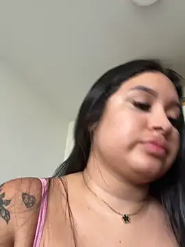 Snapshot of Pretty_Isadora chatting on December 13, 7:53 pm Pretty Isadora online show from December 13, 7:53 pm