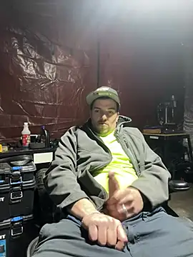 Snapshot of joeycbigcock chatting on March 12, 7:59 pm joeycbigcock online show from March 12, 7:59 pm