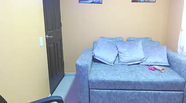 Snapshot of Kerly_Lopez chatting on March 5, 9:48 pm Kerly Lopez online show from March 5, 9:48 pm