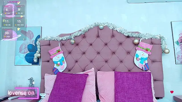 ThyaraJhons online show from December 21, 11:50 am