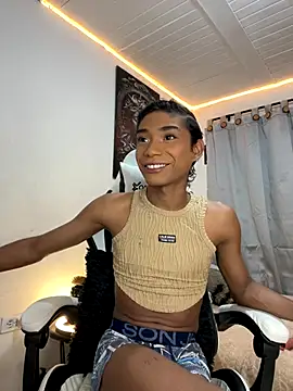 Snapshot of alejo_cute chatting on September 26, 7:07 pm alejo cute online show from September 26, 7:07 pm
