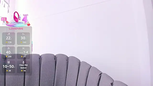 Alexandra Torress online show from November 12, 3:23 pm