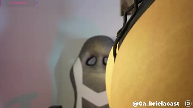 Snapshot of ga_briela1 chatting on December 1, 4:17 am ga briela1 online show from December 1, 4:17 am