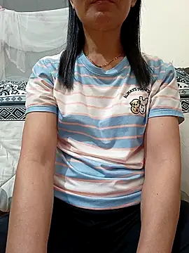 Asian girl13 online show from April 20, 10:55 pm