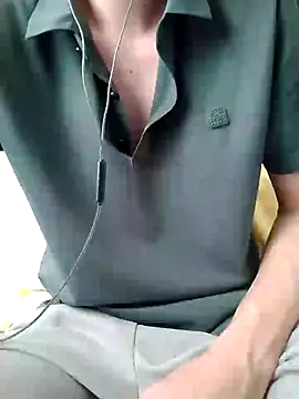 YAY-1 online show from December 2, 2:20 am