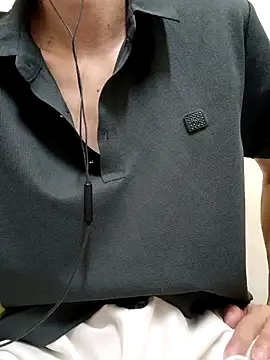 YAY-1 online show from December 4, 2:37 pm