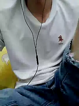 YAY-1 online show from December 5, 11:16 am