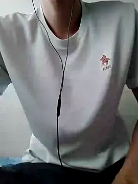 YAY-1 online show from December 10, 2:05 am