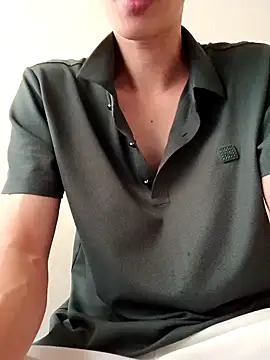 YAY-1 online show from December 11, 2:09 am