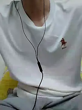 YAY-1 online show from December 31, 12:57 pm