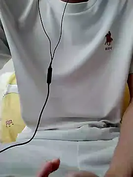 YAY-1 online show from January 31, 1:54 am