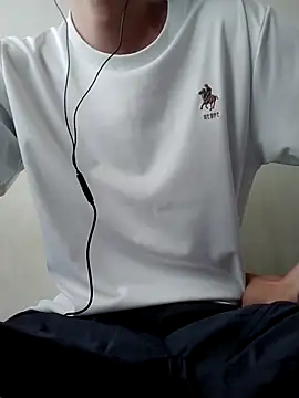 YAY-1 online show from February 18, 2:05 am