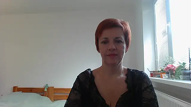Snapshot of LoraLoraMay chatting on October 9, 1:09 pm LoraLoraMay online show from October 9, 1:09 pm