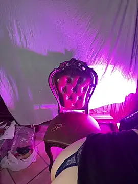 OniricFemme online show from September 29, 10:25 pm