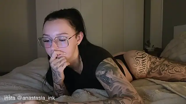 anastasiaink online show from September 12, 7:14 pm