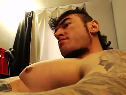 Snapshot of ballardbret chatting on February 11, 7:23 am ballardbret online show from February 11, 7:23 am