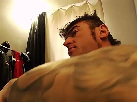 Snapshot of ballardbret chatting on March 21, 7:33 am ballardbret online show from March 21, 7:33 am