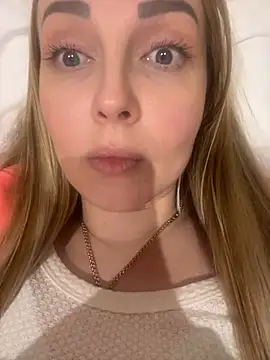 Aleksandrakis online show from February 22, 6:30 pm