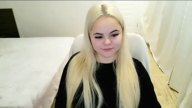 lovely-eyes online show from December 19, 1:28 am