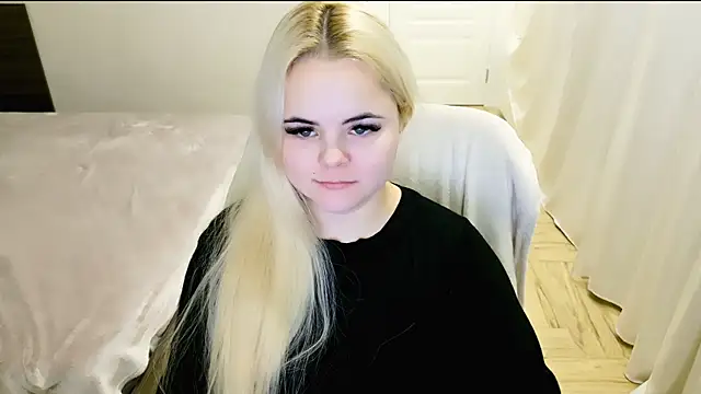 lovely-eyes online show from February 9, 1:55 am