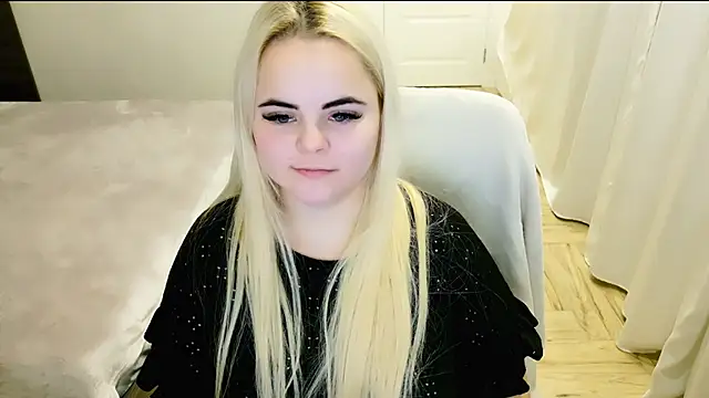 lovely-eyes online show from February 15, 12:37 am