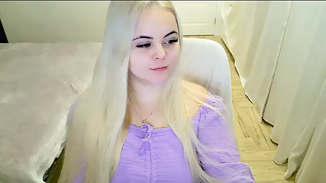 lovely-eyes online show from February 22, 9:37 pm