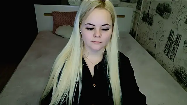 Snapshot of lovely-eyes chatting on February 11, 7:30 pm lovely-eyes online show from February 11, 7:30 pm