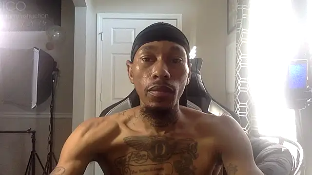 KingDerRico online show from January 13, 7:41 pm