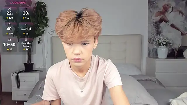 Snapshot of Felix_Rey chatting on September 28, 4:12 pm Felix Rey online show from September 28, 4:12 pm