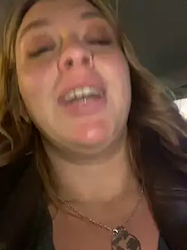 Snapshot of Sweet___Emily chatting on January 2, 5:39 pm Sweet Emily online show from January 2, 5:39 pm