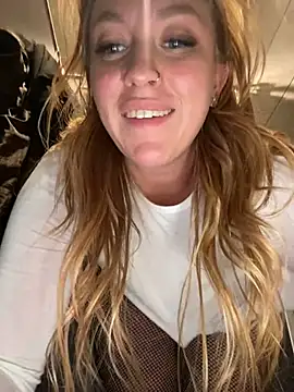 Snapshot of Sweet___Emily chatting on January 10, 8:15 pm Sweet Emily online show from January 10, 8:15 pm