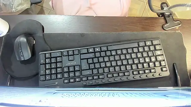 Amy Walker online show from March 17, 6:33 pm